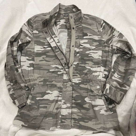 Style & Co Camo Bomber Jacket Military Size XL Trendy EUC - Picture 1 of 5